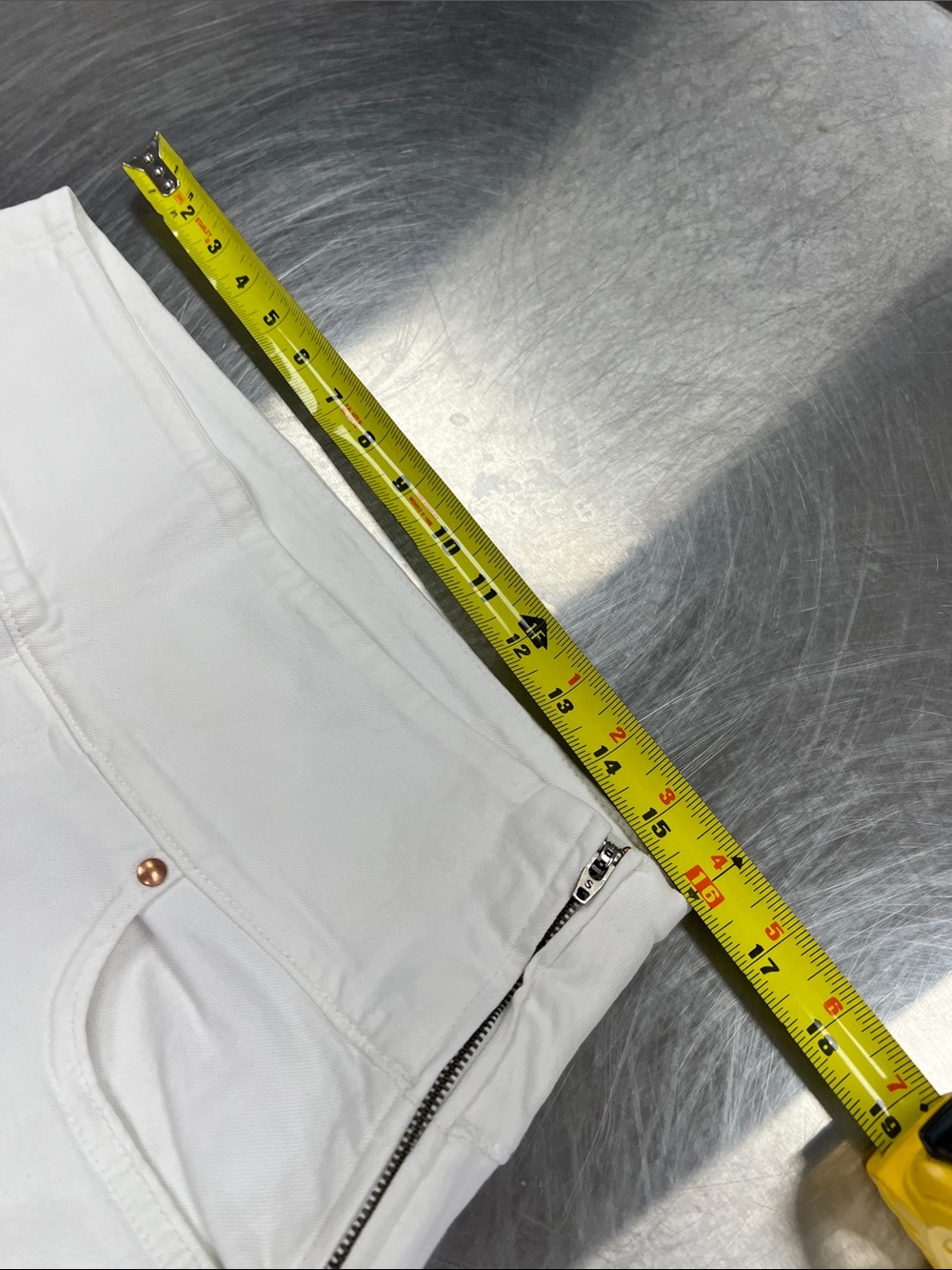 SPANX Women's White Straight Jeans Size 31 - Picture 6 of 14